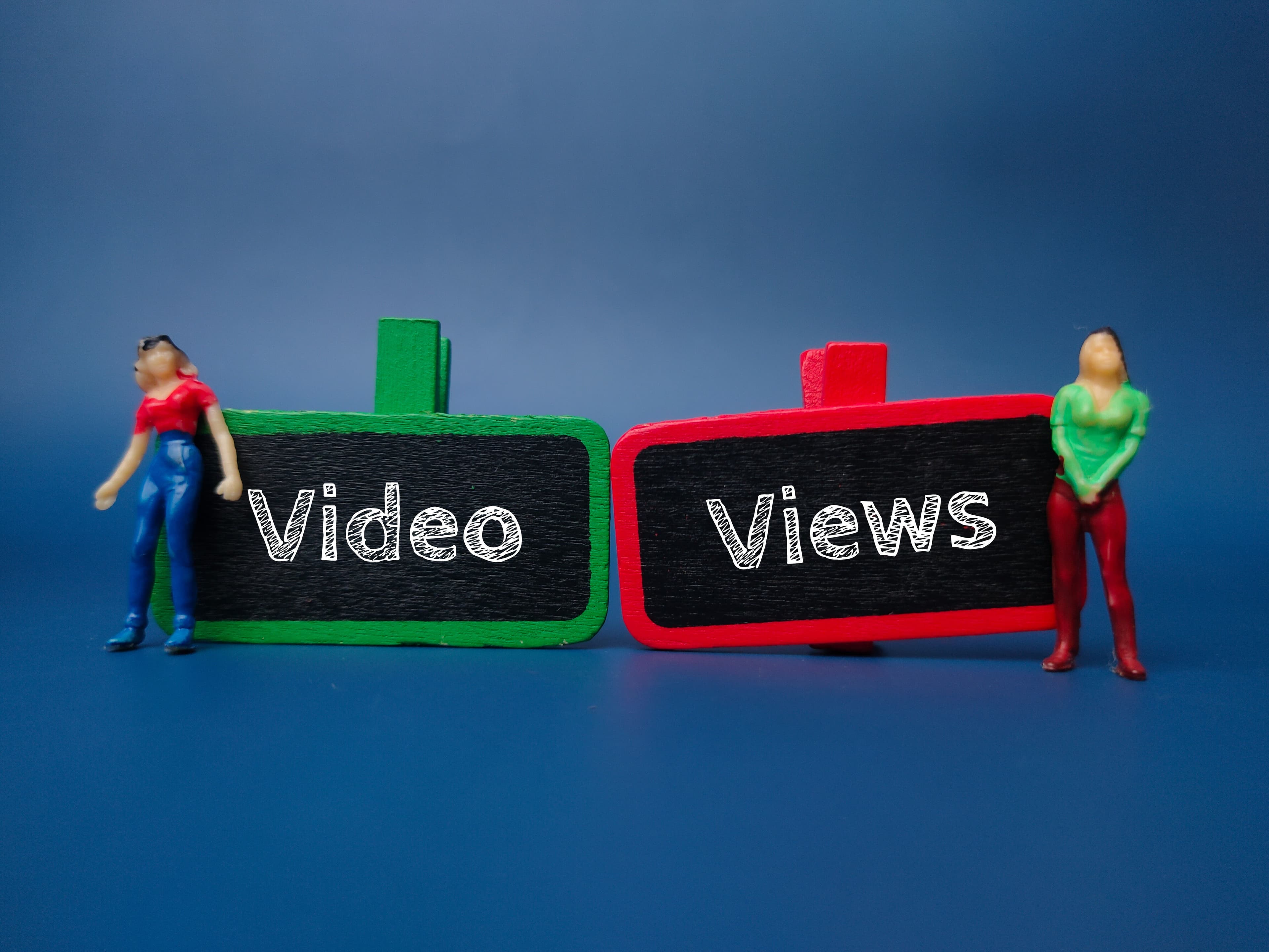 Video vs Text Testimonials: Which Converts Better? (Data-Backed)
